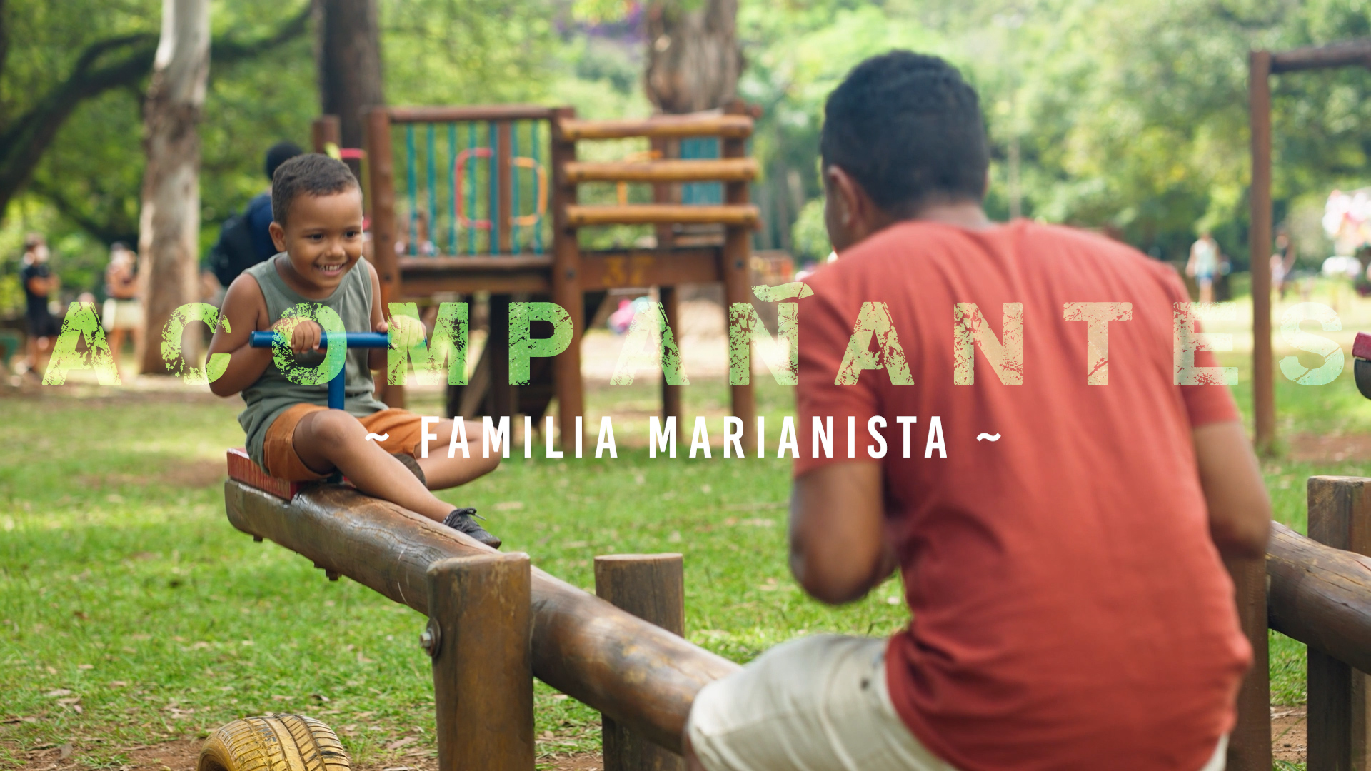 Acompañantes – Familia [2]